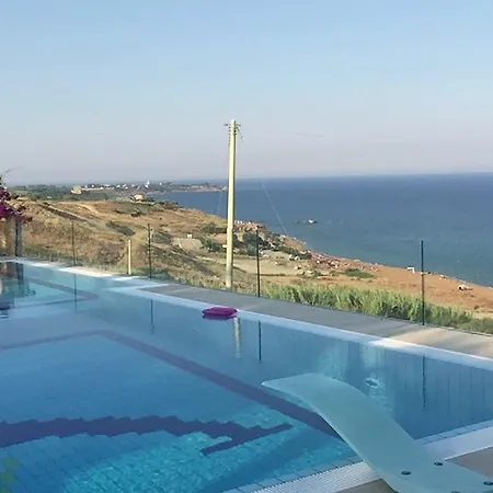 בית הארחה Marine Park
