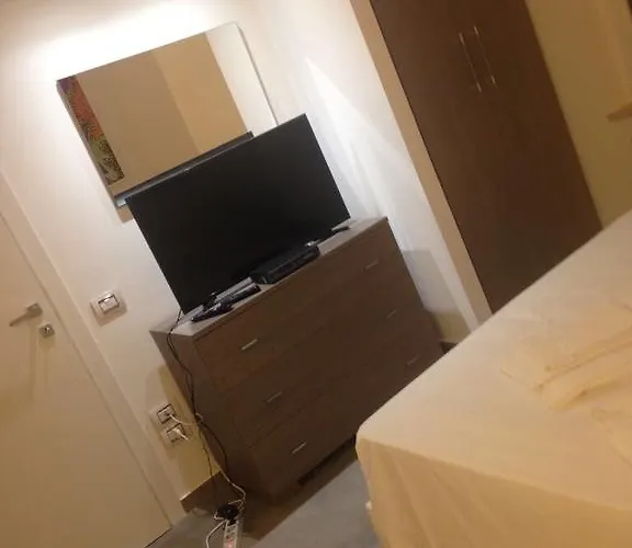 Marine Park בית הארחה 3*